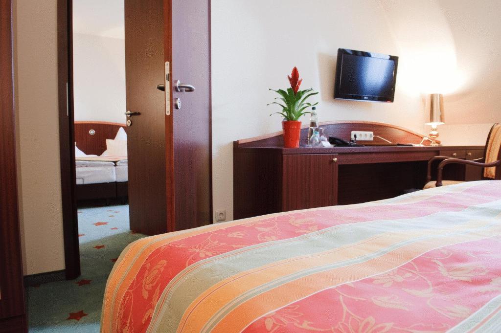 Stadthotel Stern Висмар Номер фото